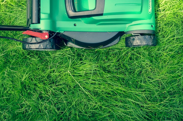 Mower deck online maintenance